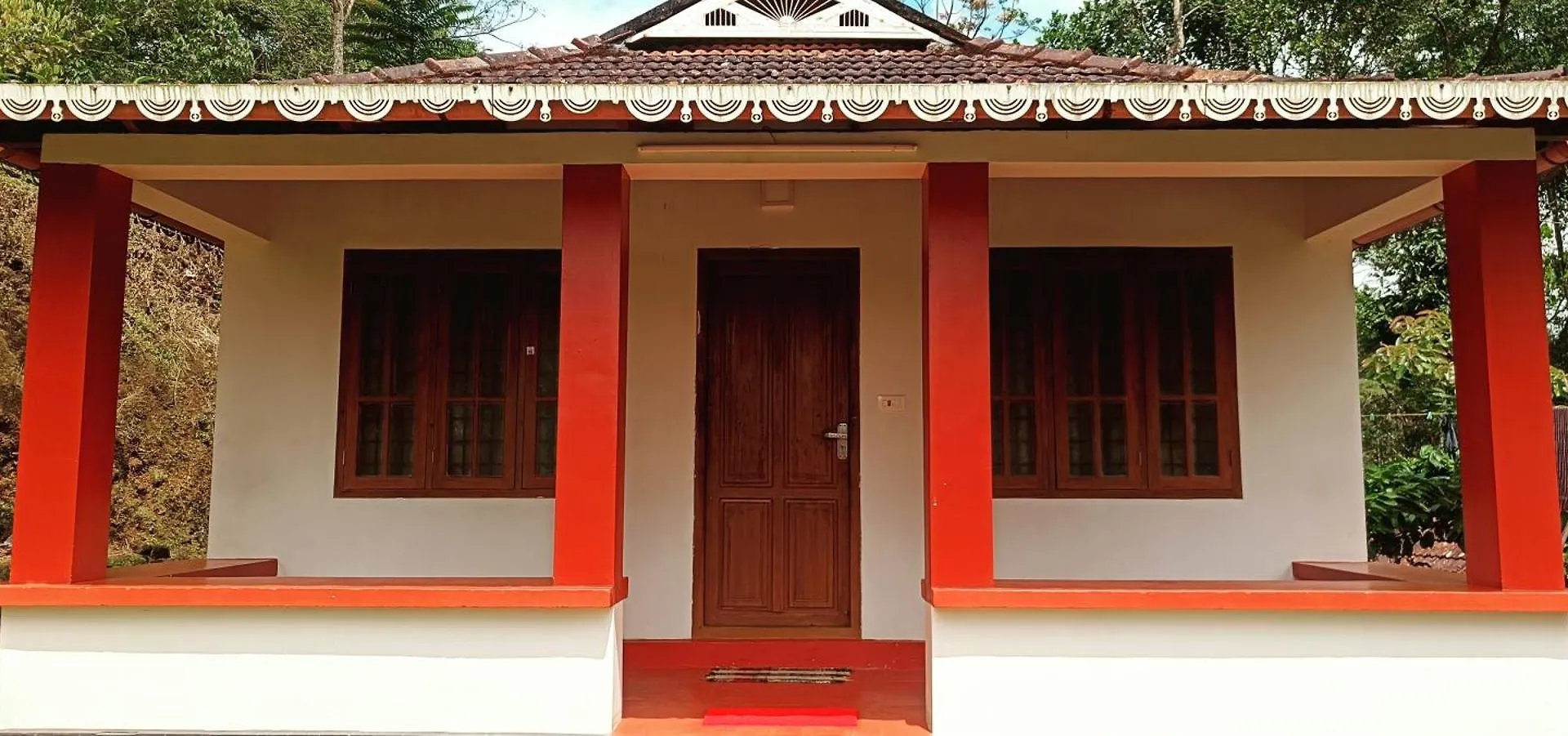 Verdant Vagamon Cottage Villa