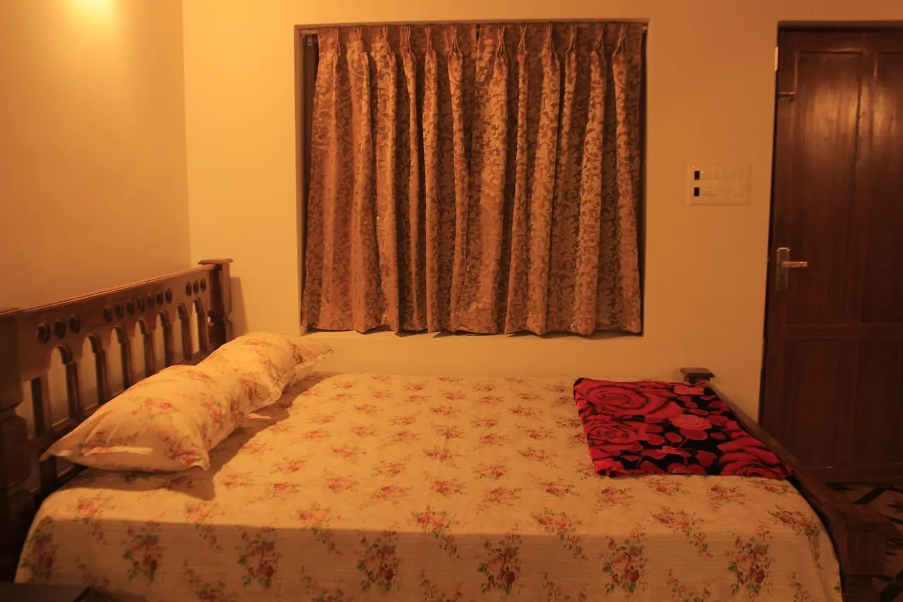 Verdant Vagamon Cottage